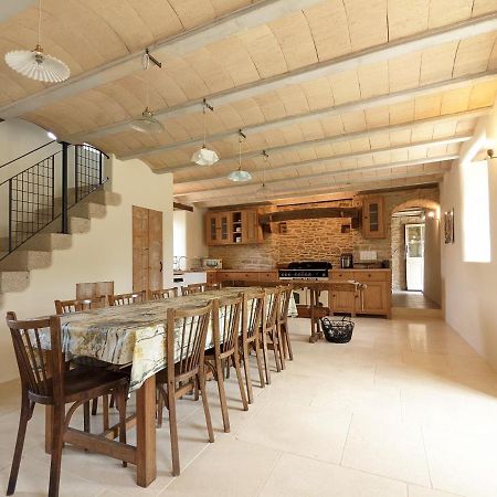 Maison Typique Bretonne Avec Toit De Chaume Camors Esterno foto